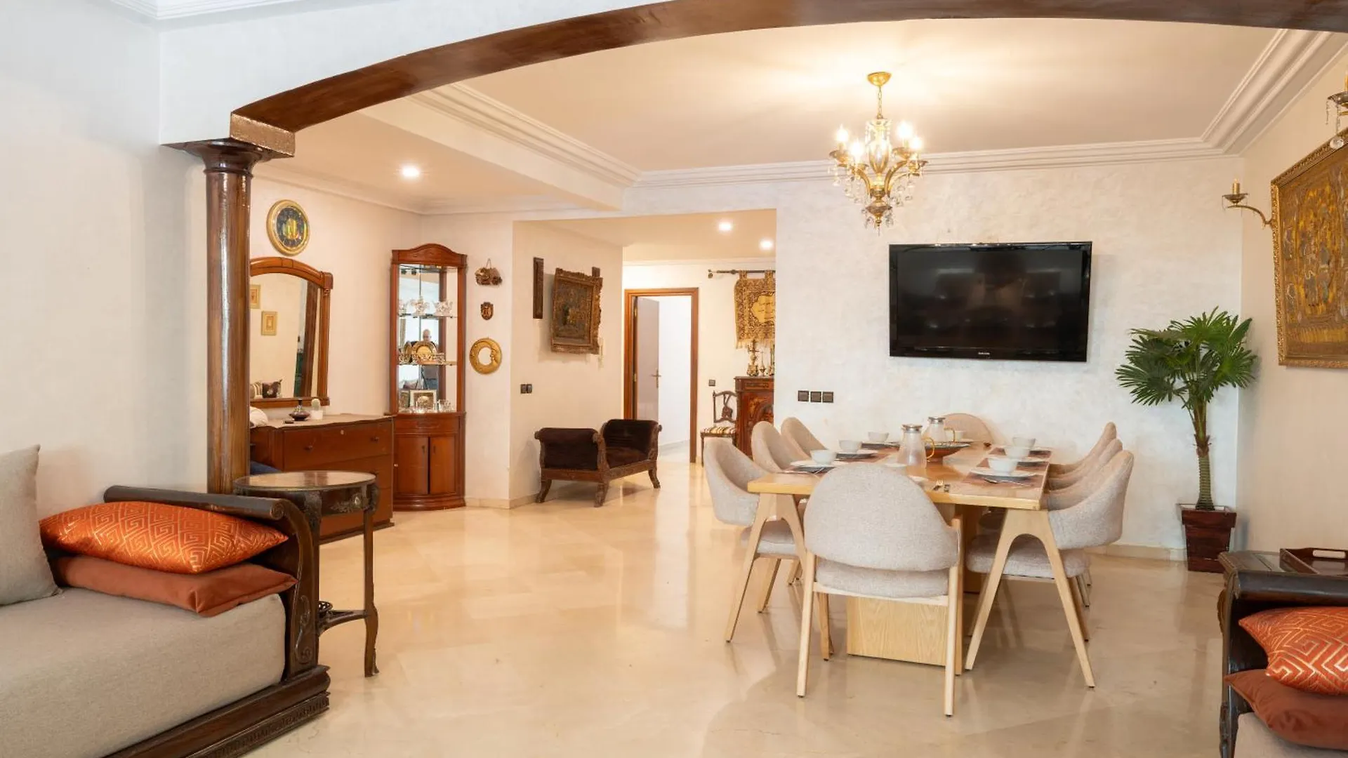 Large & Comfy 3 Bedrooms In Casablanca Center 0*,  Marokkó